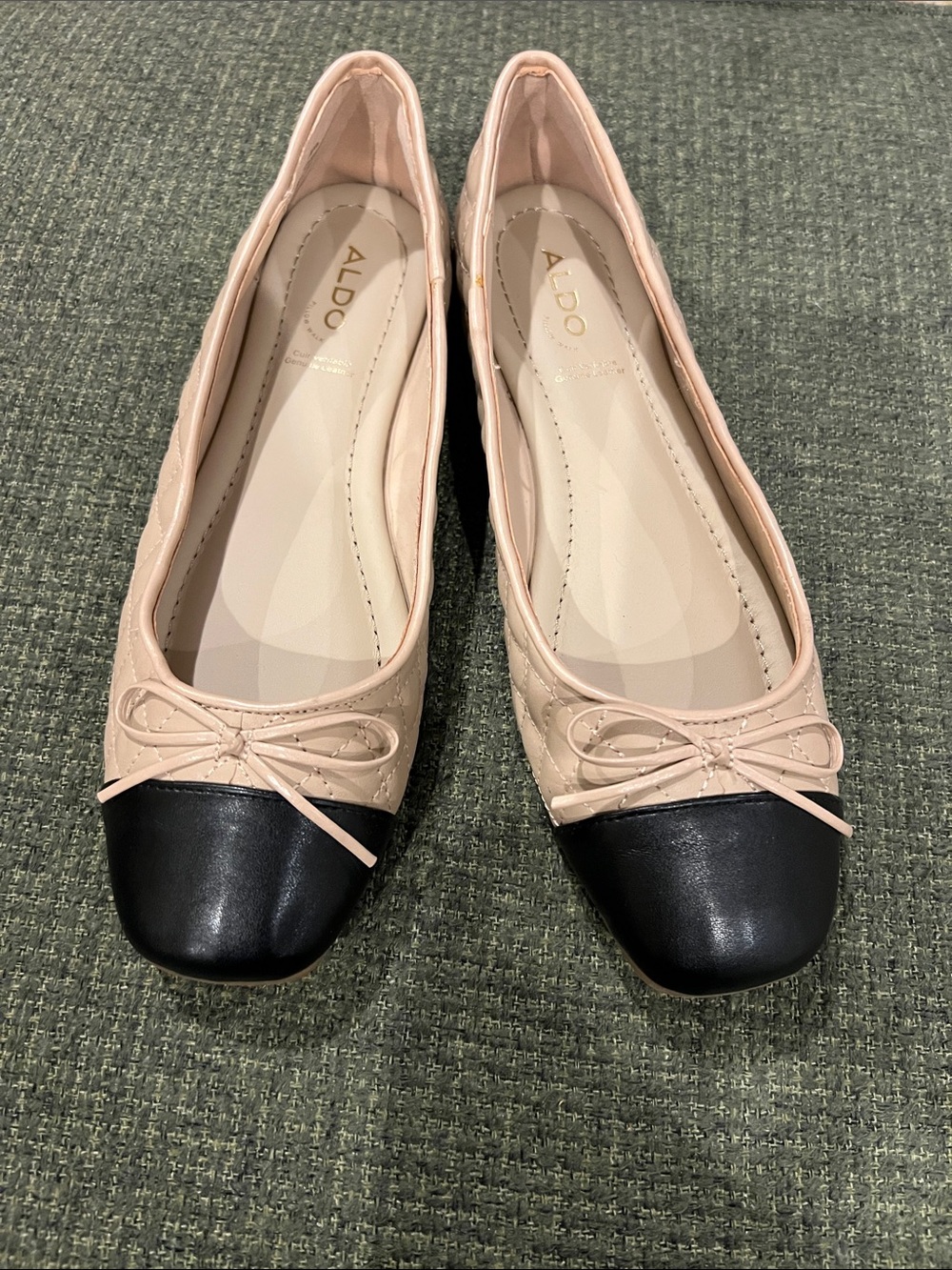 ALDO Women's Two-Tone Nude and Black Ballet Flats (sz 8.5)